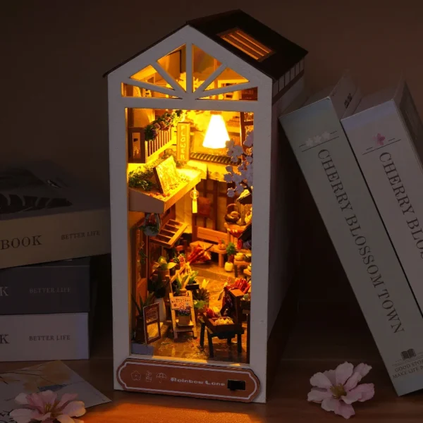 Miniature House Kits: DIY Japanese Book Nook for Creative Shelf Decor - Image 4