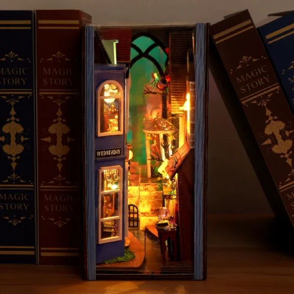 Miniature House Kits Wooden Dollhouse Bookshelf Set Decoration Gift