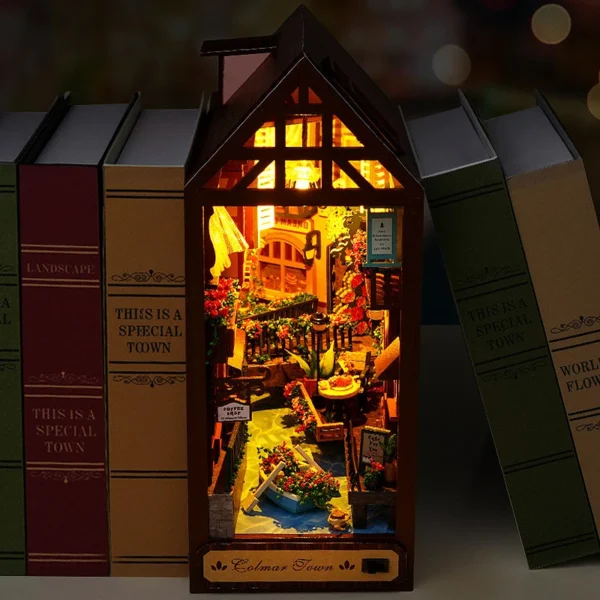Miniature House Kits: DIY Book Nook for Creative Shelf Decoration - Image 5